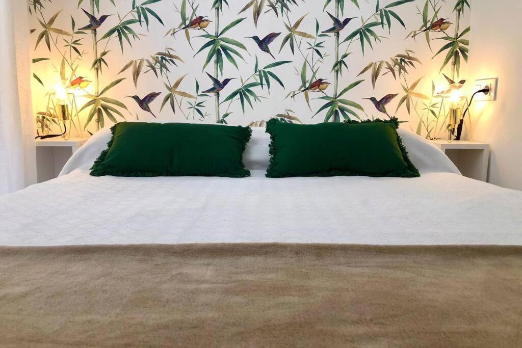 Gatu Premium Villa Libertad, Preferente Mayores De 25 Anos Y Familias 加的斯 外观 照片